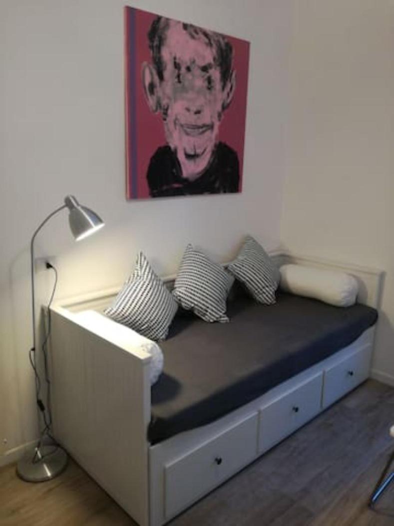 Bilocale Zona Isola 200 Mt Metro Mm3 Maciachini - J2 Milano